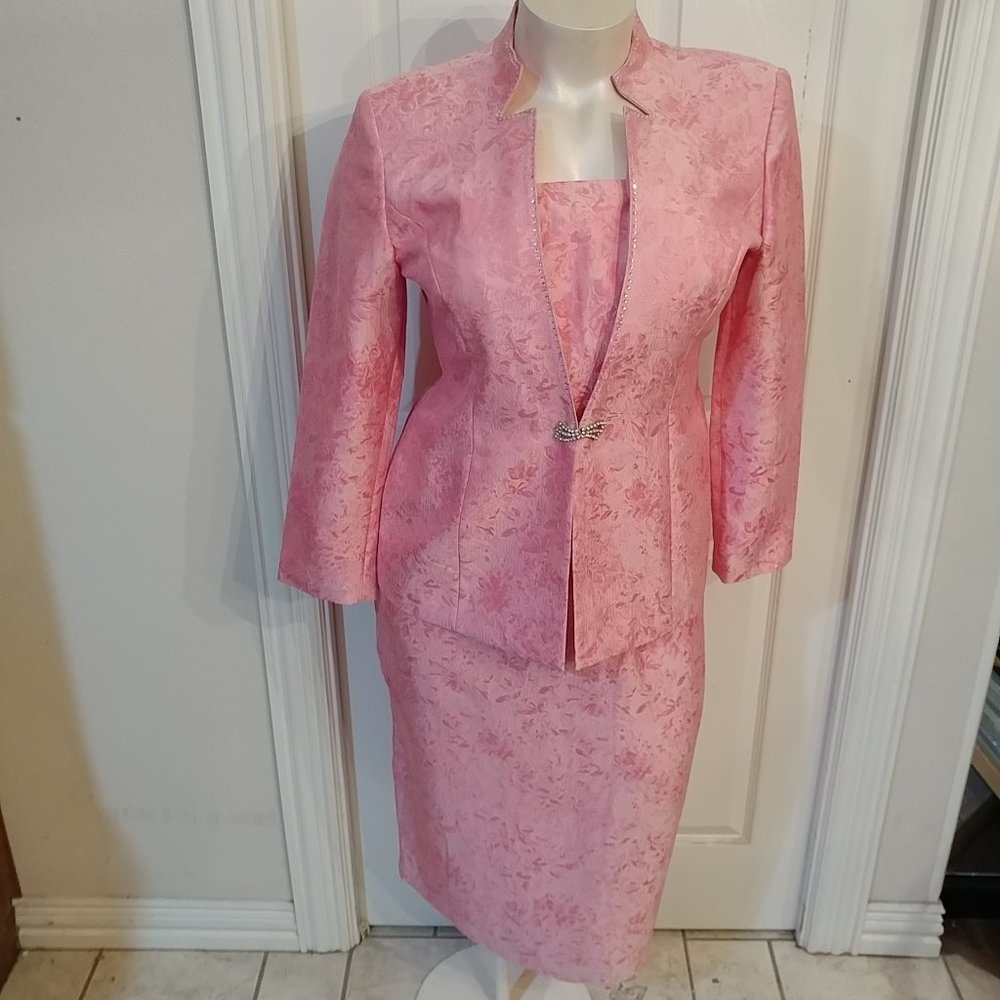 J. Lauren Plus Size Women’s Suit